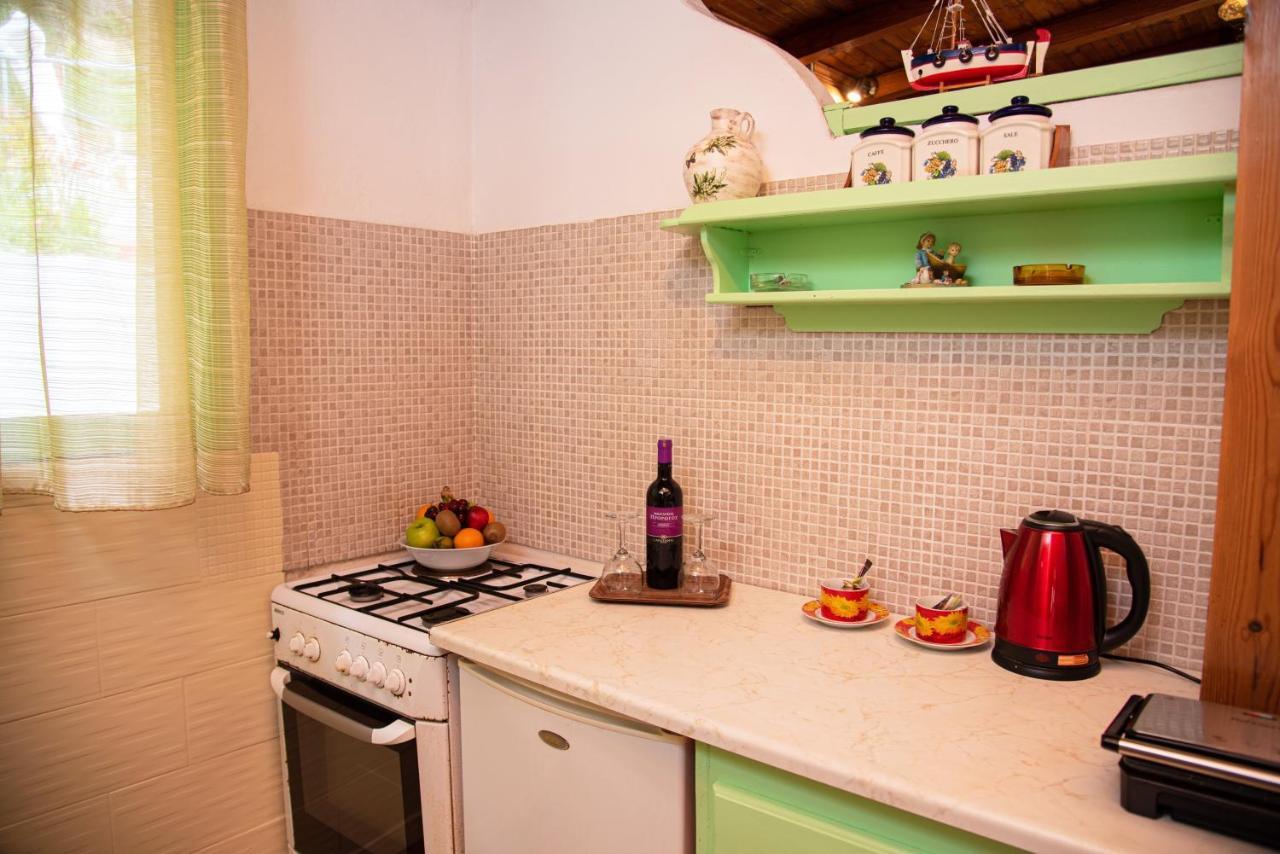 Aliki Apartments باليوكاستريتسا المظهر الخارجي الصورة