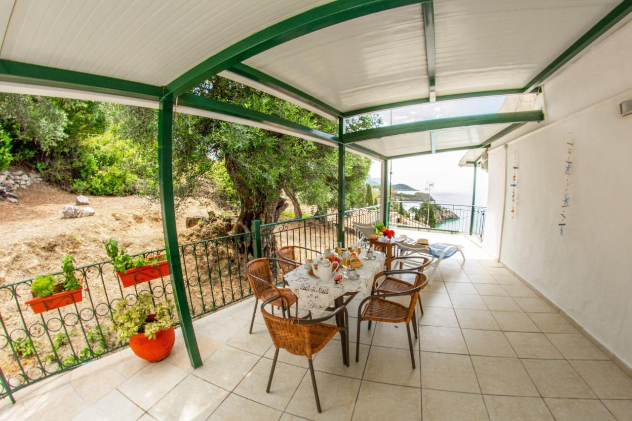 Aliki Apartments باليوكاستريتسا المظهر الخارجي الصورة